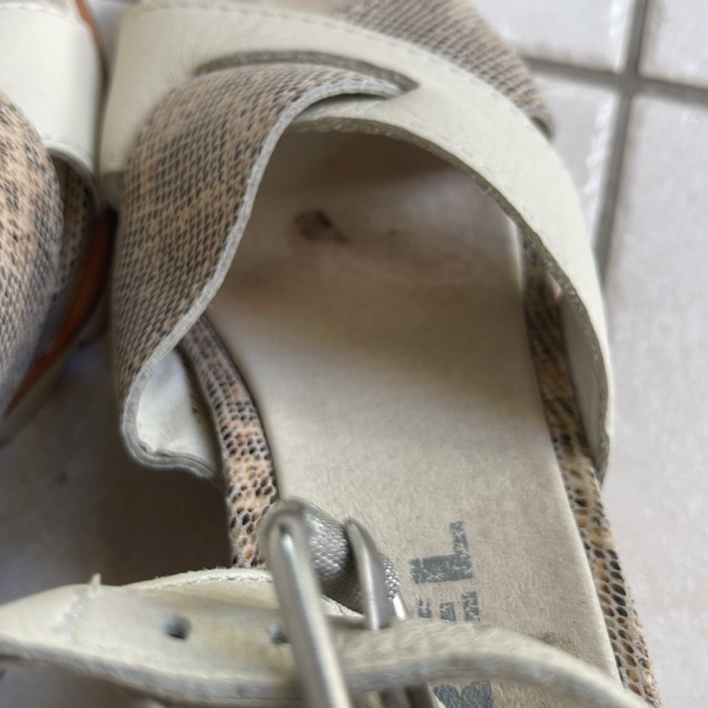 Sorel Joanie II wedge ankle strap snake sandals size 8 - Picture 6 of 12